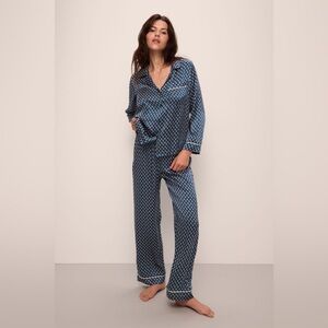 Eberjey Inez Washable Silk PJ Set in Petite Batik Indigo Blue/Bone LIKE NEW